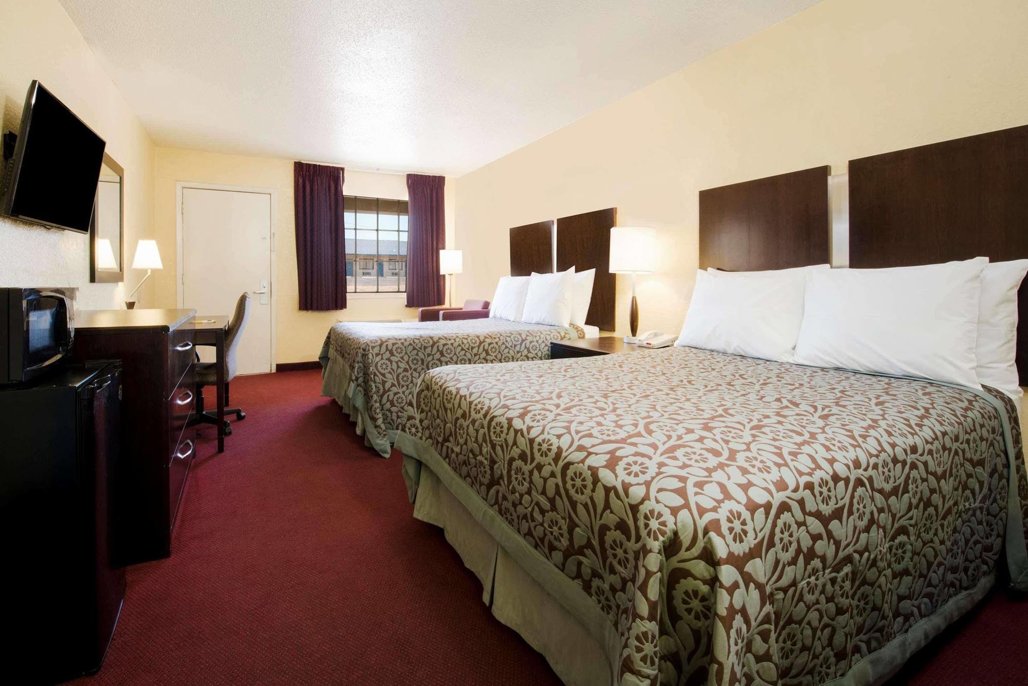 Days Inn By Wyndham Eastland Exteriér fotografie